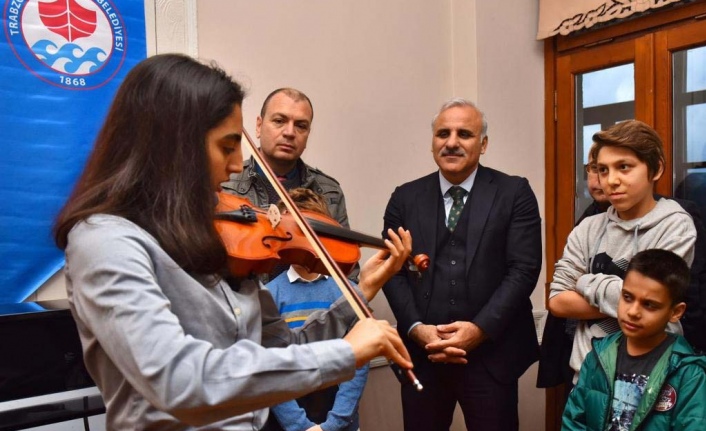 BÜYÜKŞEHİR’İN KURSLARI YOĞUN İLGİ GÖRÜYOR