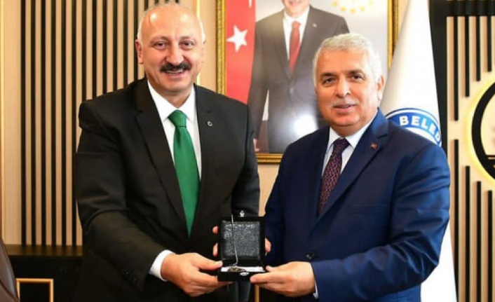 Vali Aziz Yıldırım Araklı İlçesini Ziyaret Etti