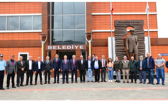 Vali Aziz Yıldırım Düzköy İlçesini Ziyaret Etti