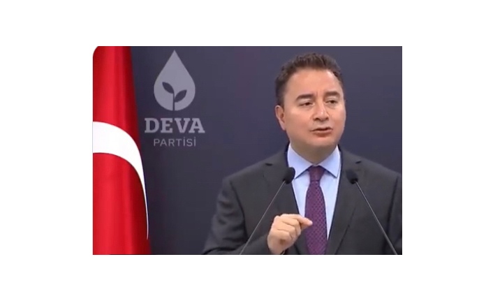 Ali Babacan: “5 yıldır ‘Yeni Anayasa’ deyip ortaya 5 madde koyamadılar”