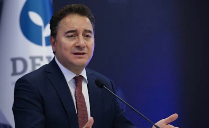 : Ali Babacan Filistin’in Ankara Büyükelçiliğini ziyaret etti: “Hedefleyerek, bilerek okulları, hastaneleri vurmak insanlık suçudur”