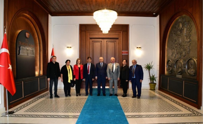 Başkan Durmuş Vali Yıldırım’ı ziyaret etti.