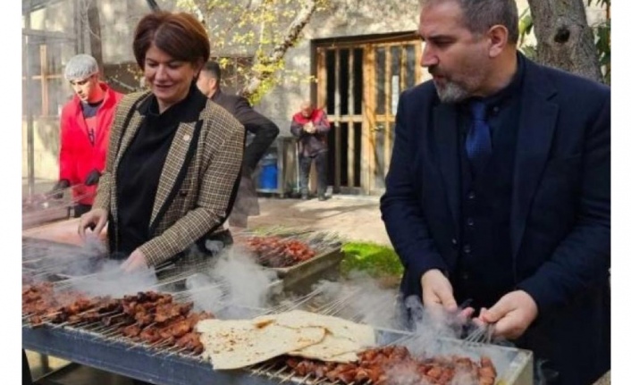 Bizim gelin tepkilere neden oldu.