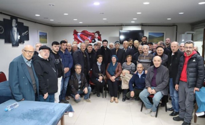 CHP’liler Çayırbağ Kültür ve dayanışma derneğini ziyaret ettiler