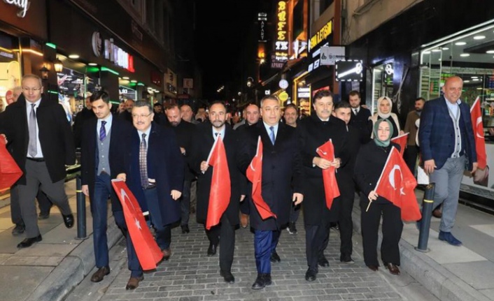 Cumhur İttifakı Türk bayrakları ile yürüdü