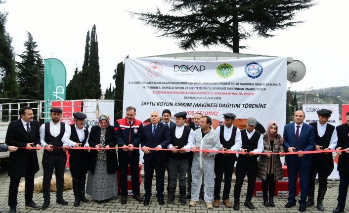 Şaftlı Koyun Kırkma Makinesi Teslim Töreni Vali Aziz Yıldırım’ın Katılımıyla Gerçekleştirildi.