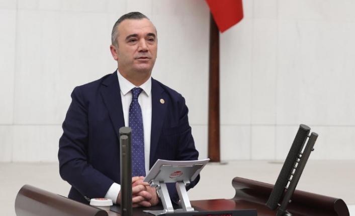 İYİ Parti Trabzon Milletvekili Yavuz Aydın, Hükümetin Açıkladığı Yaş Çay Alım Fiyatını Eleştirdi.