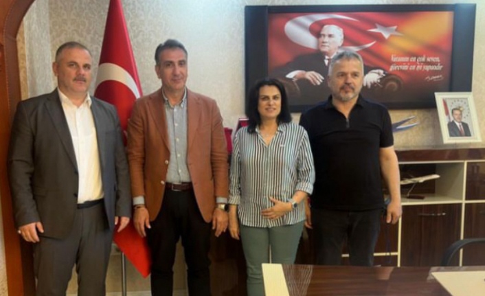 Başkan Bayrak ve Saral Başkan Azizoğlu’nu Ziyaret ettiler.