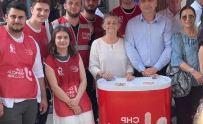 CHP’liler karne heyecanına ortak oldular