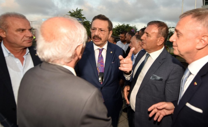 Hisarcıklıoğlu: Samsun-Sarp Demiryolu Projesini önemsiyoruz