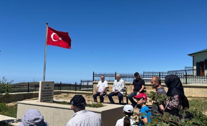 Vali Yıldırım ve müdür esentürk sultan Murat’ta.