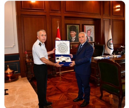 Vali Yıldırım’ı Albay Yalkın ziyaret etti