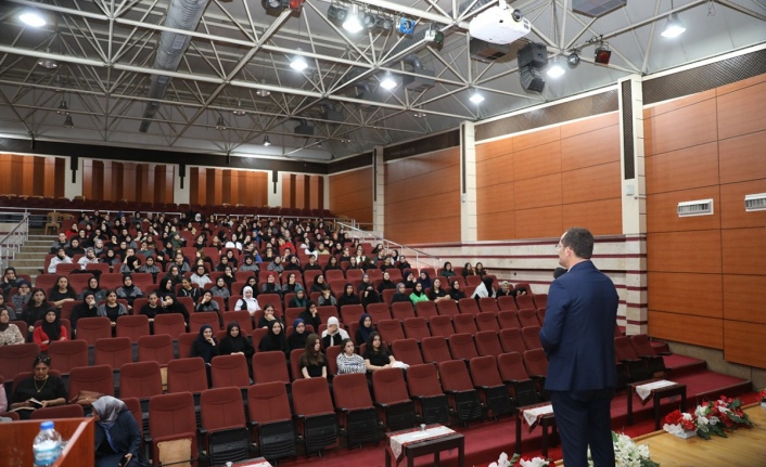 Başkan Ekim: ''Gençlerle Bir Aradayız''