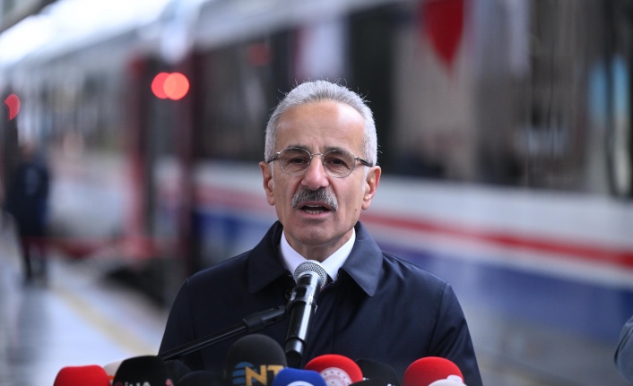 Engelleri Kaldıran Tren