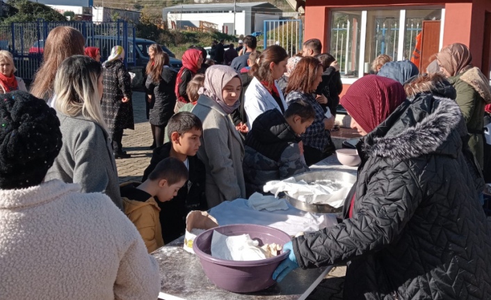 Kadın Varsa Çözüm Var Derneği 3 Aralık Dünya Engelliler Günü’ne özel olarak etkinlik hazırladı.