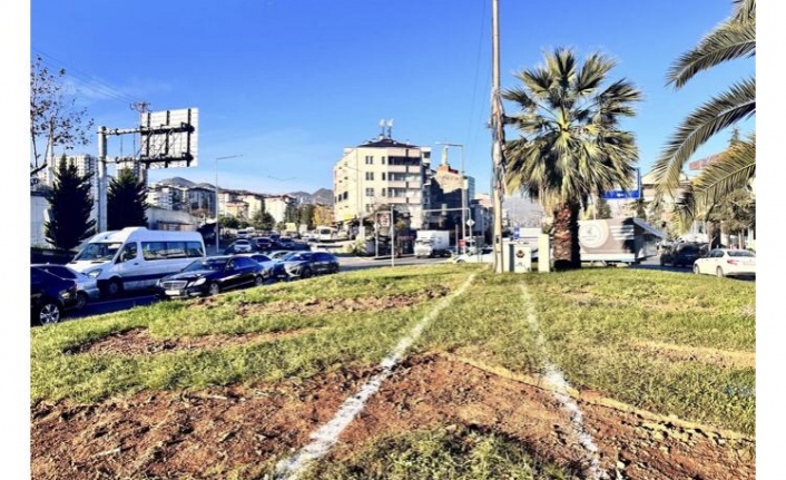 Üniversite kavşağı’na yeni düzenleme.