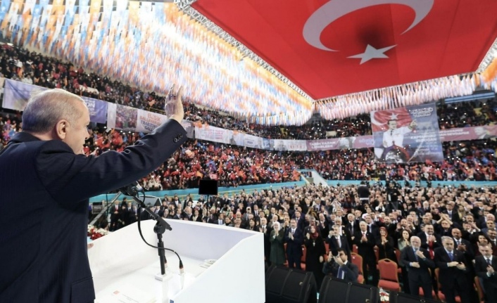 AK Parti'de Sönük İl Kongresi