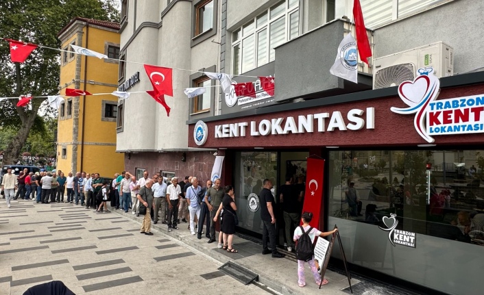 Trabzon Kent Lokantasında 1 ayda 20.000 kişi yemek yemiş