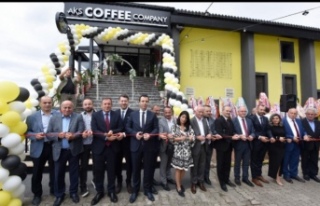 AKS COFFEE Combany Beşikdüzünde açıldı