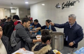 Büyükaydın’dan iftar sofrasına bol kepçe yemek