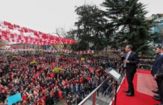 CHP Genel başkanı Özgür Özel Atatürk alanında