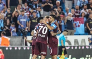 Denis Draguş Takımını 1-0 öne geçirdi.