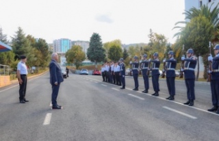 Vali Yıldırım Tuğgeneral Yakın’ı ziyaret etti...