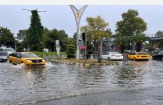 Yağan Yağmur Akçaabat'ı Göle Döndürdü.