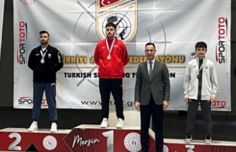 Atıcılık takımı sporcumuz Eren Kalfa'dan bronz madalya